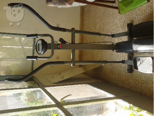 PoulaTo: Ελλειπτικό York 3000 Mag trainer elliptical walker exercise machine